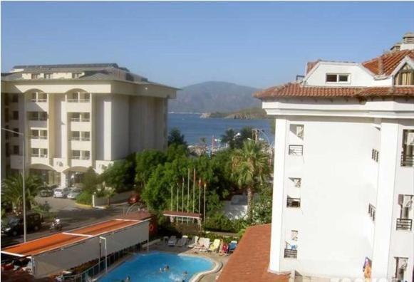 Melita Apart Hotel İçmeler Exterior foto